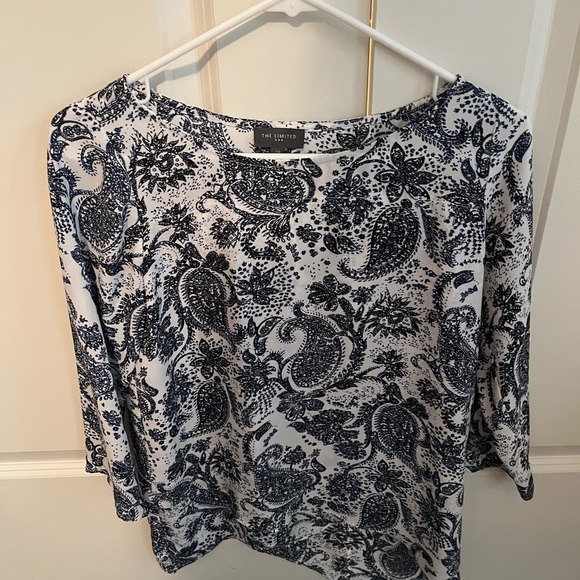 The Limited Women's Blue Paisley Top - Picture 1 of 3